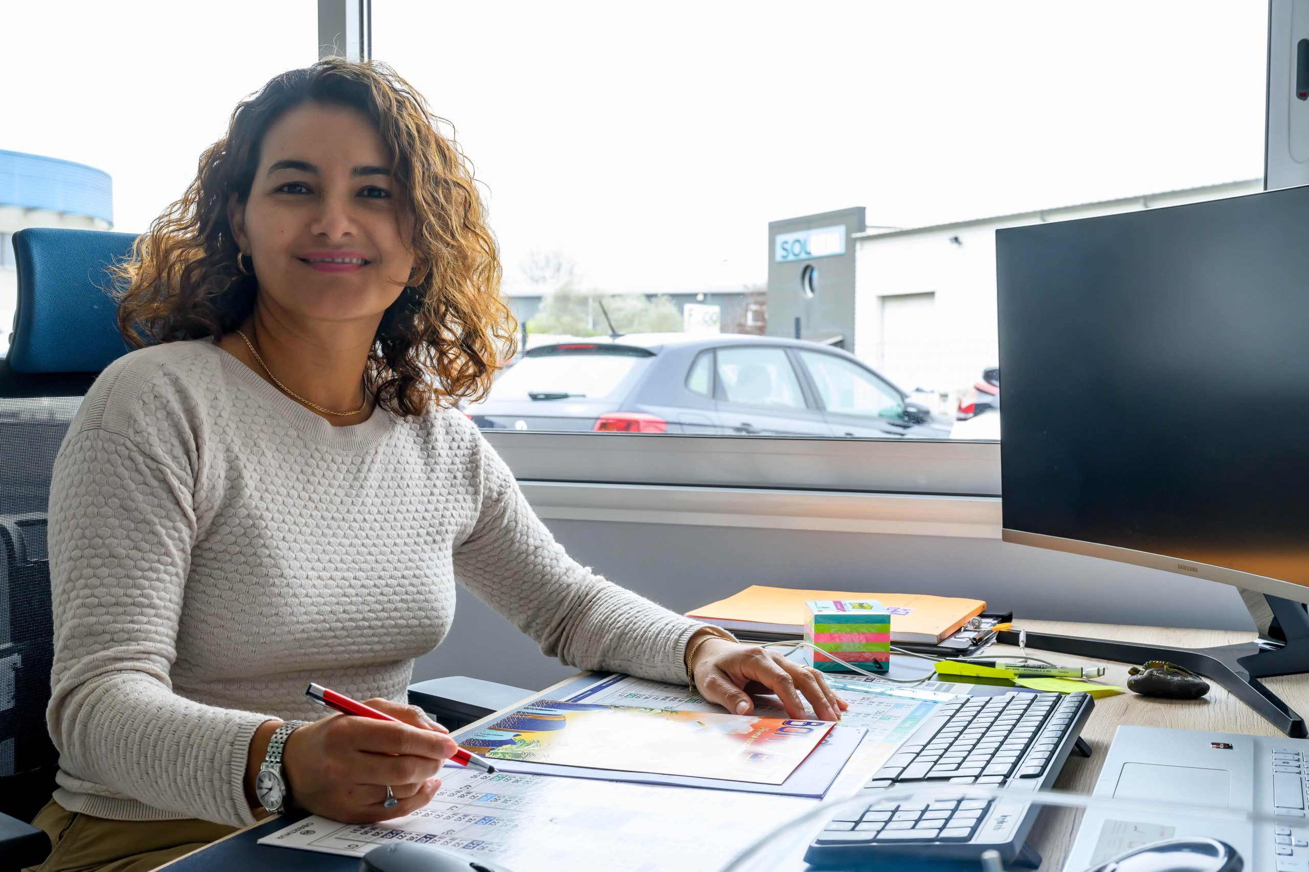 Equipe de nettoyage GR TOP Services specialisee dans l entretien d immeubles et coproprietes